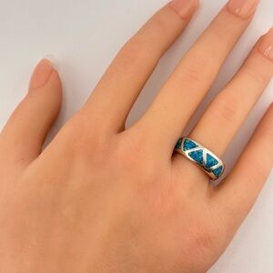 Native American 1970s Turquoise Chip Inlay Ring